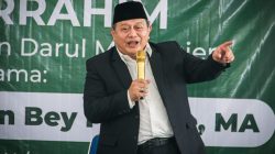 Pernyataan sikap disampaikan Husnan Bey Fananie, mantan Pengurus harian Partai Persatuan Pembangunan (PPP), merespon dualisme yang terjadi pasca Muktamar X akhir pekan kemarin.