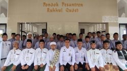Lapas Kelas IIB Banjar pembukaan pesantren Ruhhul Qudsi dan Istigosah di Mesjid Baiturrahman Al-Munibin Lapas Banjar,Selasa 7 Oktober 2025.